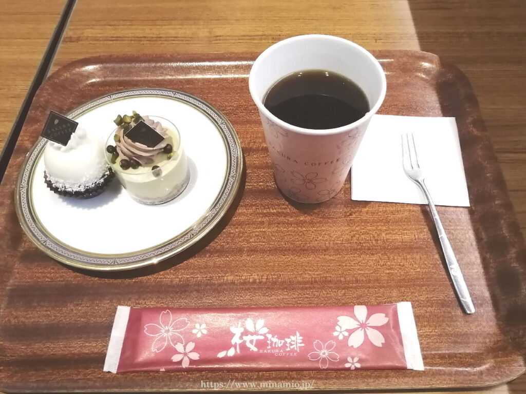 焙煎工房 桜　ケーキとコーヒーのセット